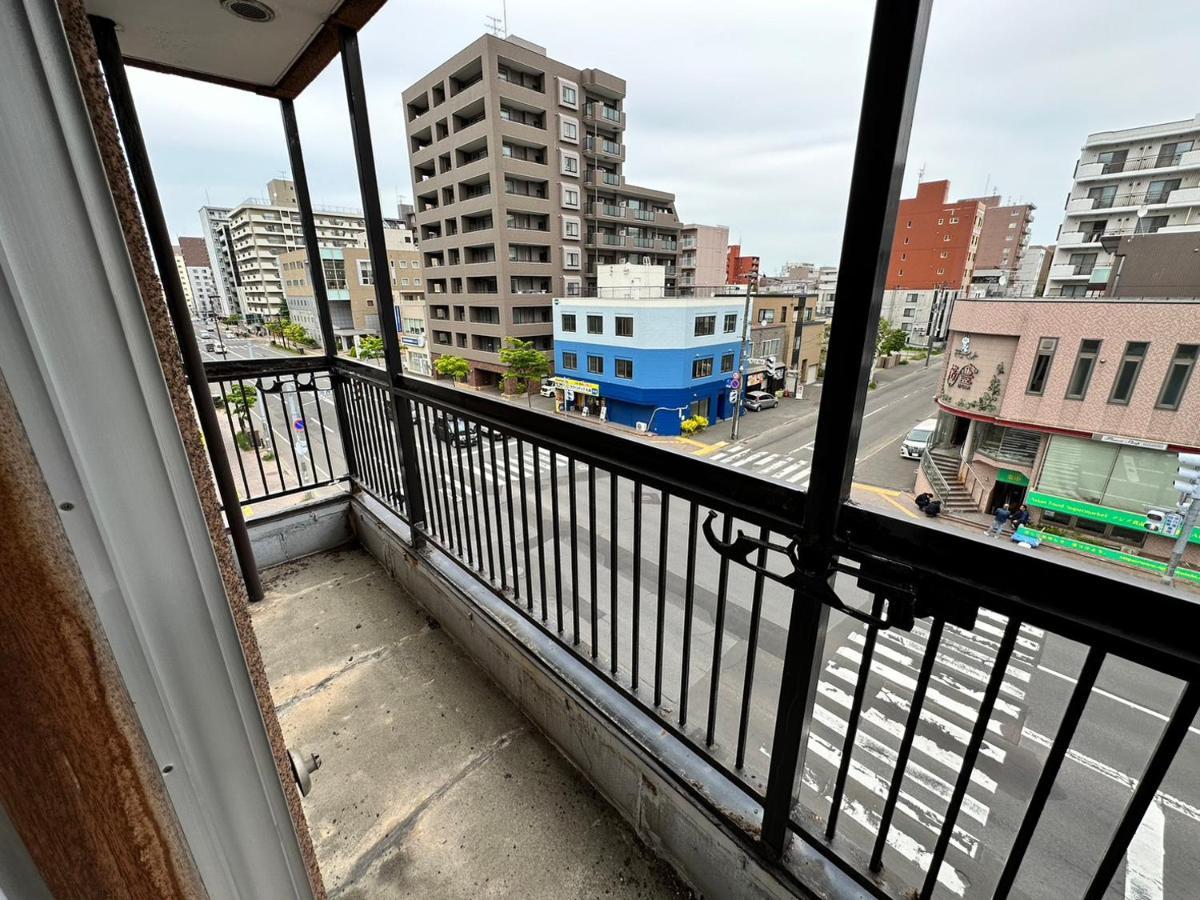 Hokusei Bldg 41 ほくせいビル 41号室 Apartamento Sapporo Exterior foto